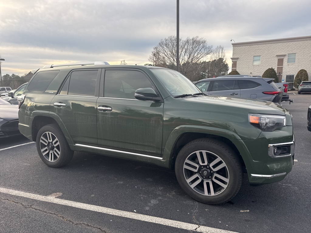 2022 Toyota 4Runner Limited's photo