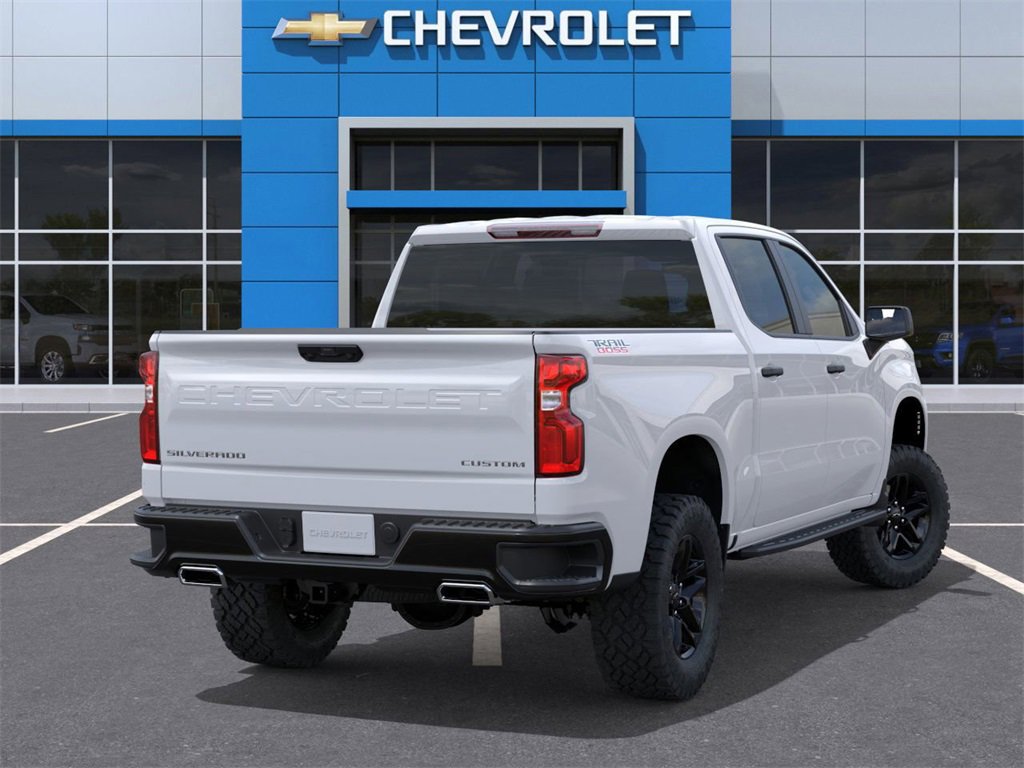 2026 Chevrolet Silverado 1500 Custom photo 4