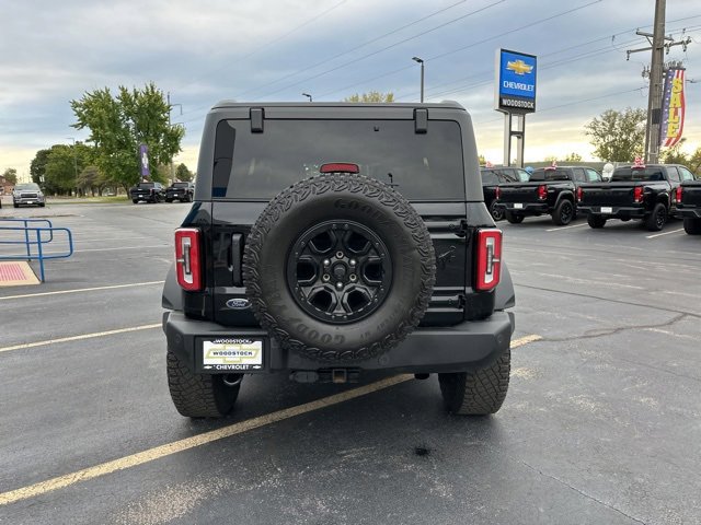 2022 Ford Bronco Base photo 4