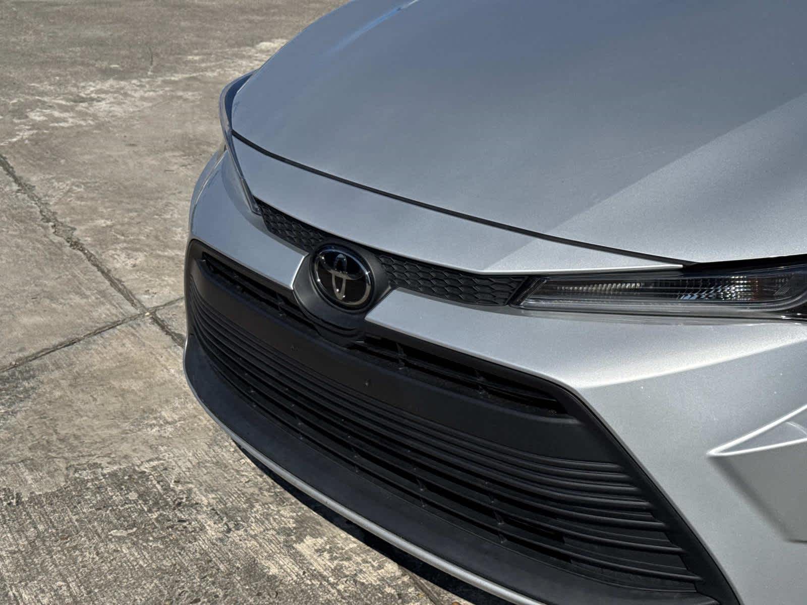 2024 Toyota Corolla LE photo 2