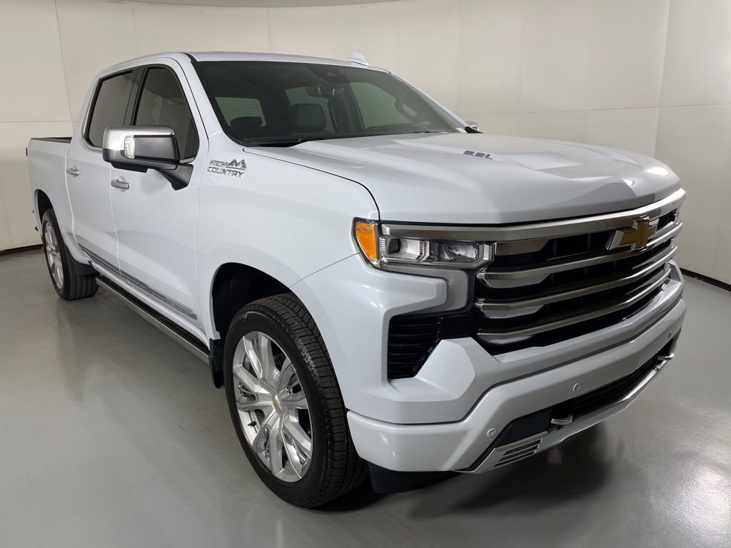 2026 Chevrolet Silverado 1500 High Country photo 2