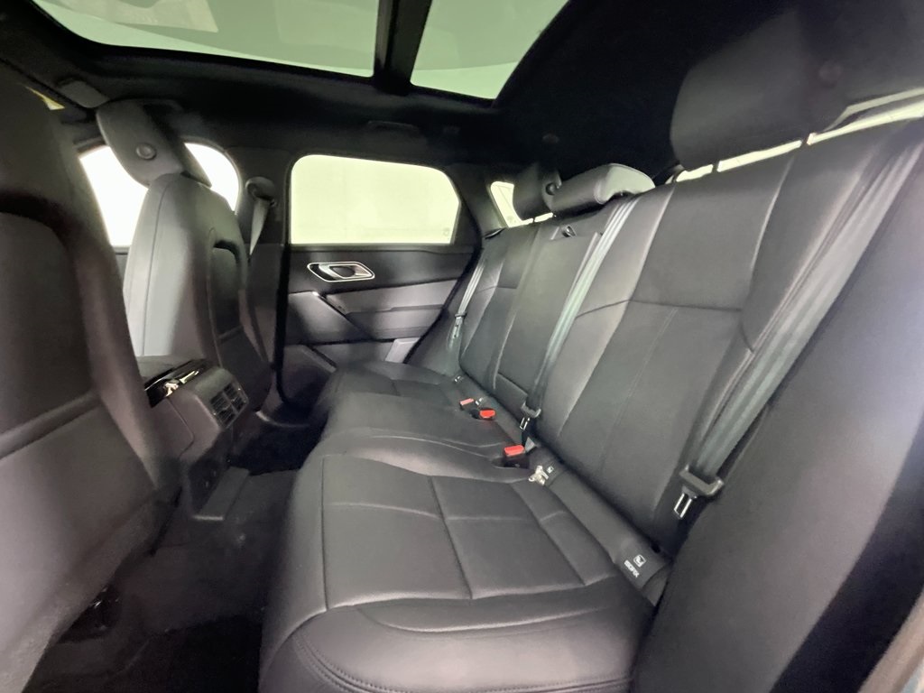 2026 Land Rover Range Rover Velar S photo 5