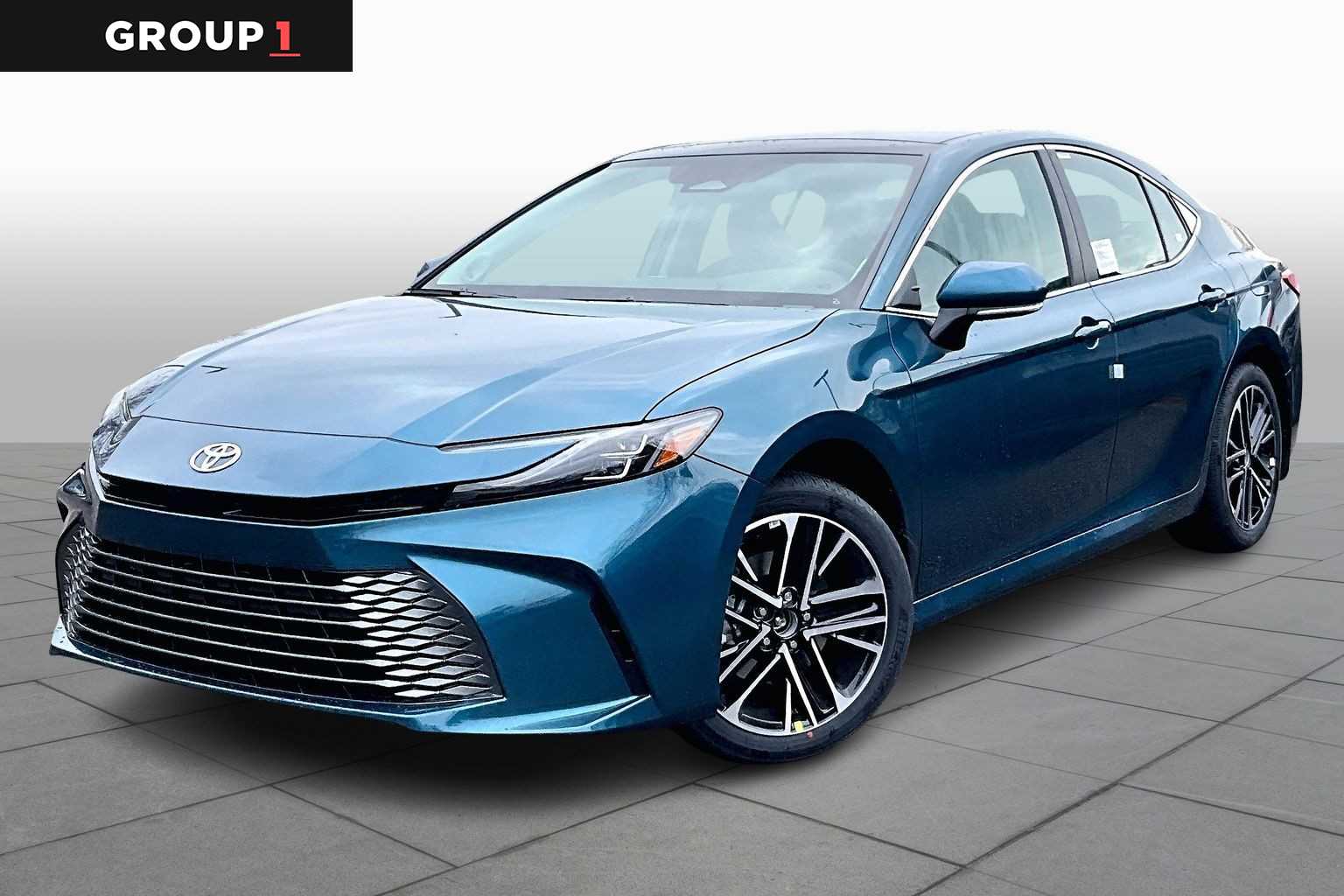 2026 Toyota Camry XLE's photo