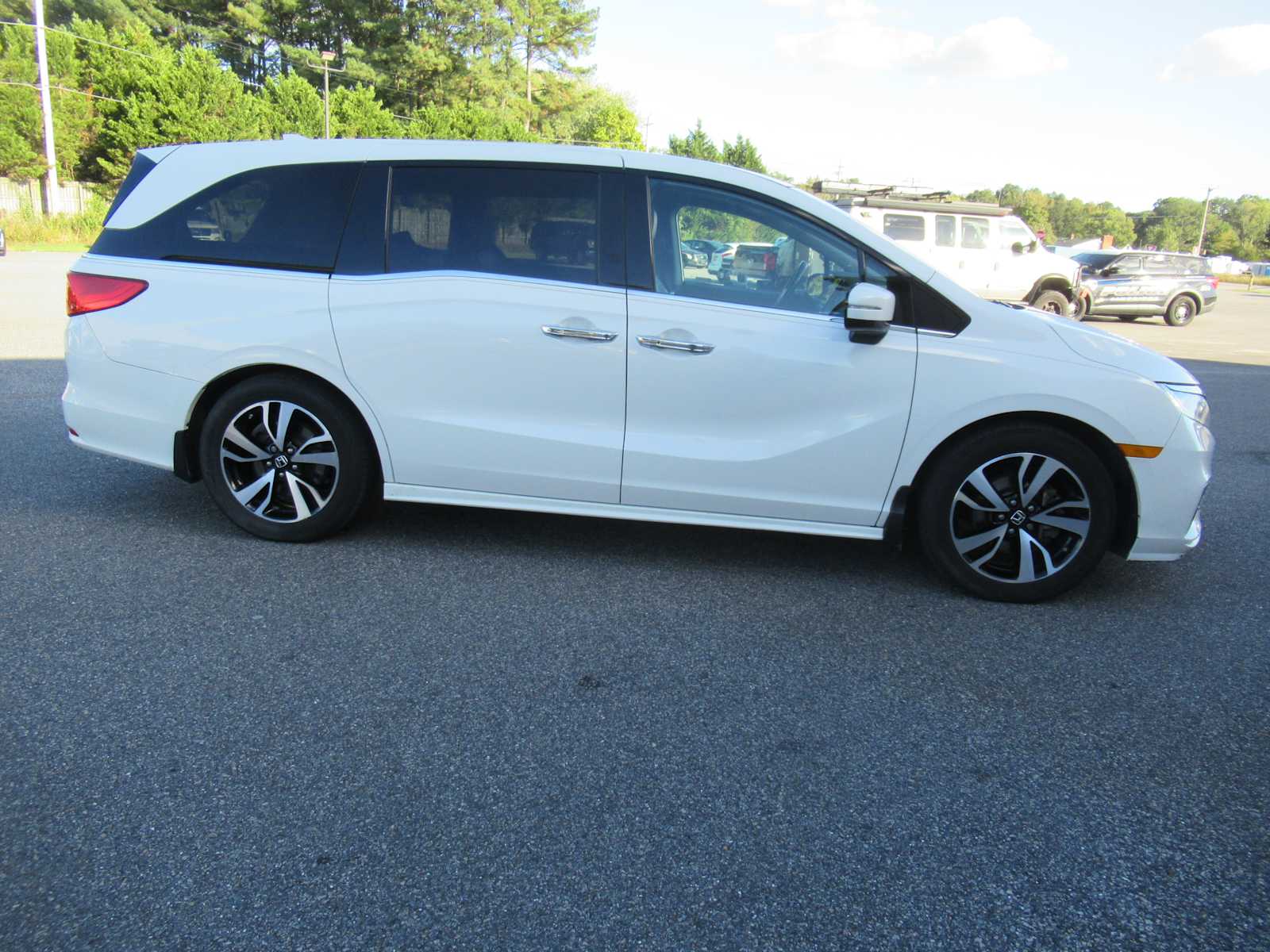 2019 Honda Odyssey Elite photo 4