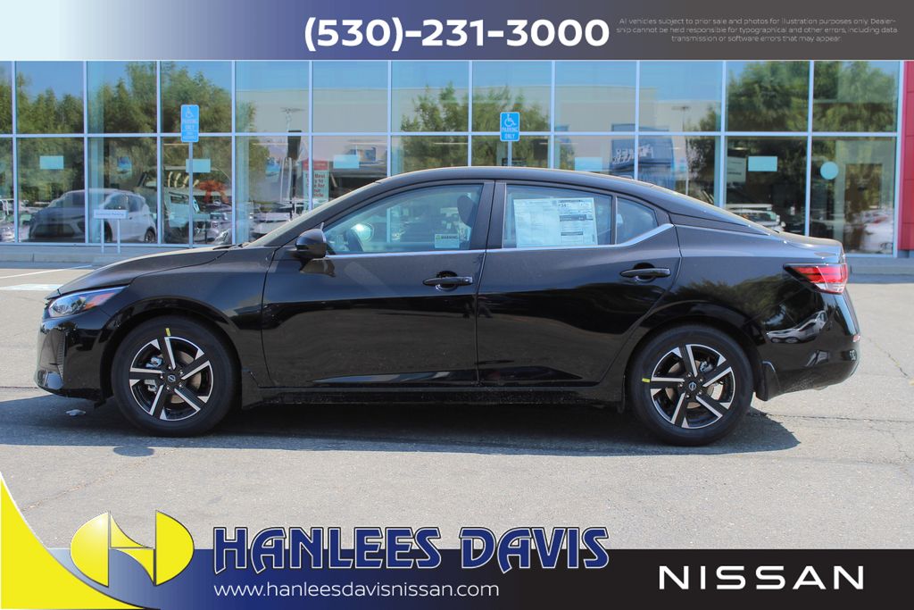 2025 Nissan Sentra SV photo 4