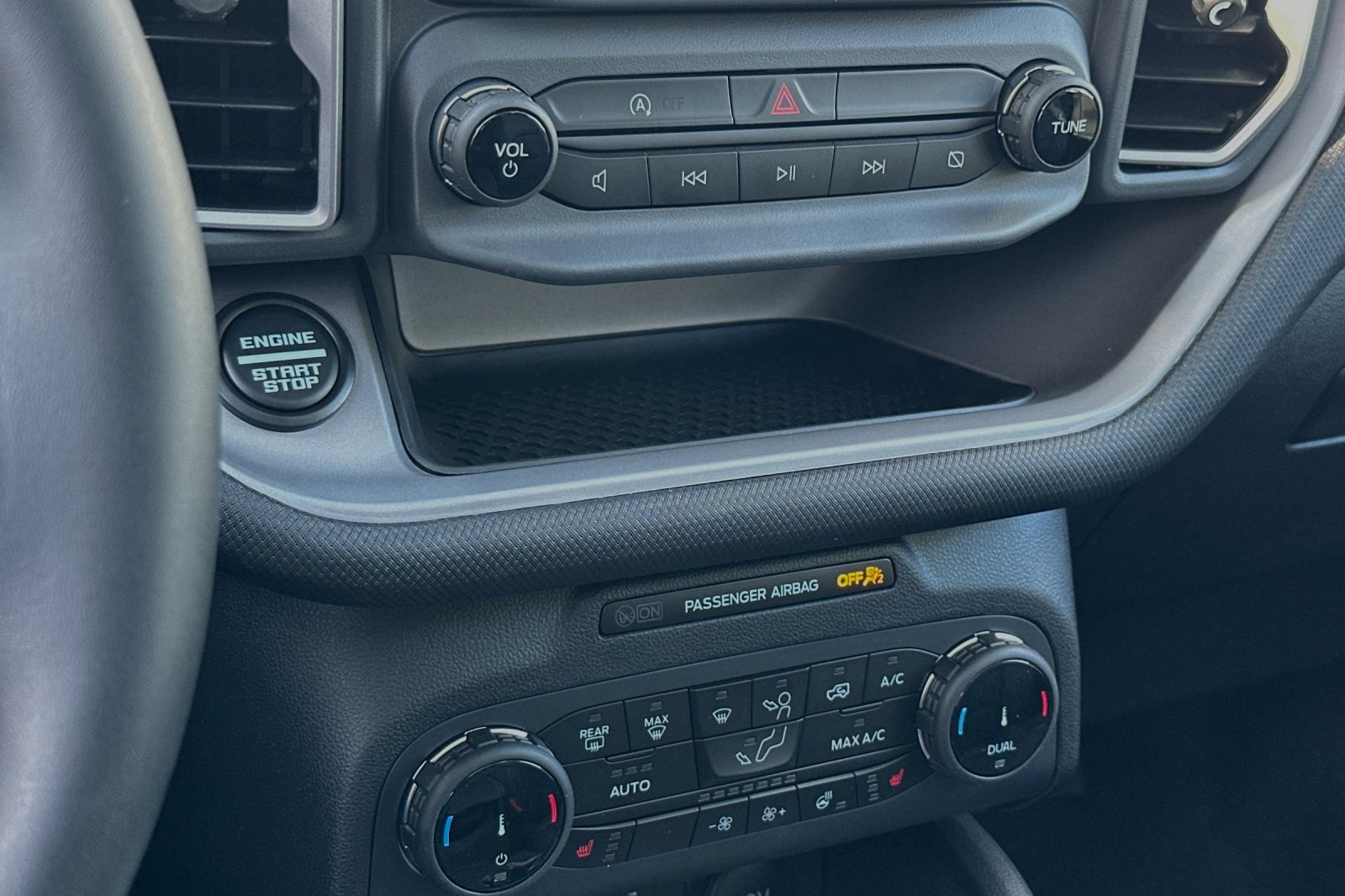 2024 Ford Bronco Sport Outer Banks photo 16