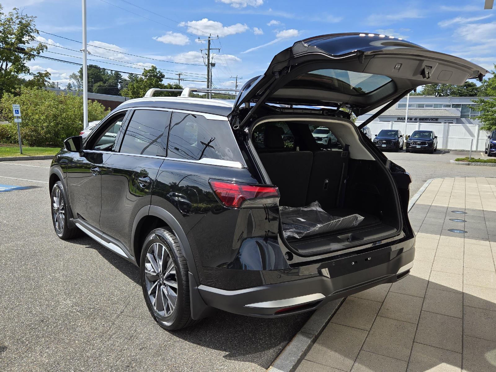 2026 Infiniti QX60 Luxe AWD photo 18