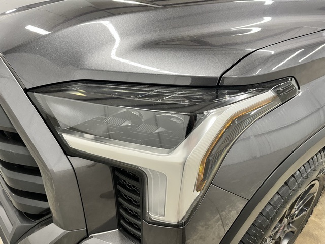 2023 Toyota Tundra SR5 photo 4