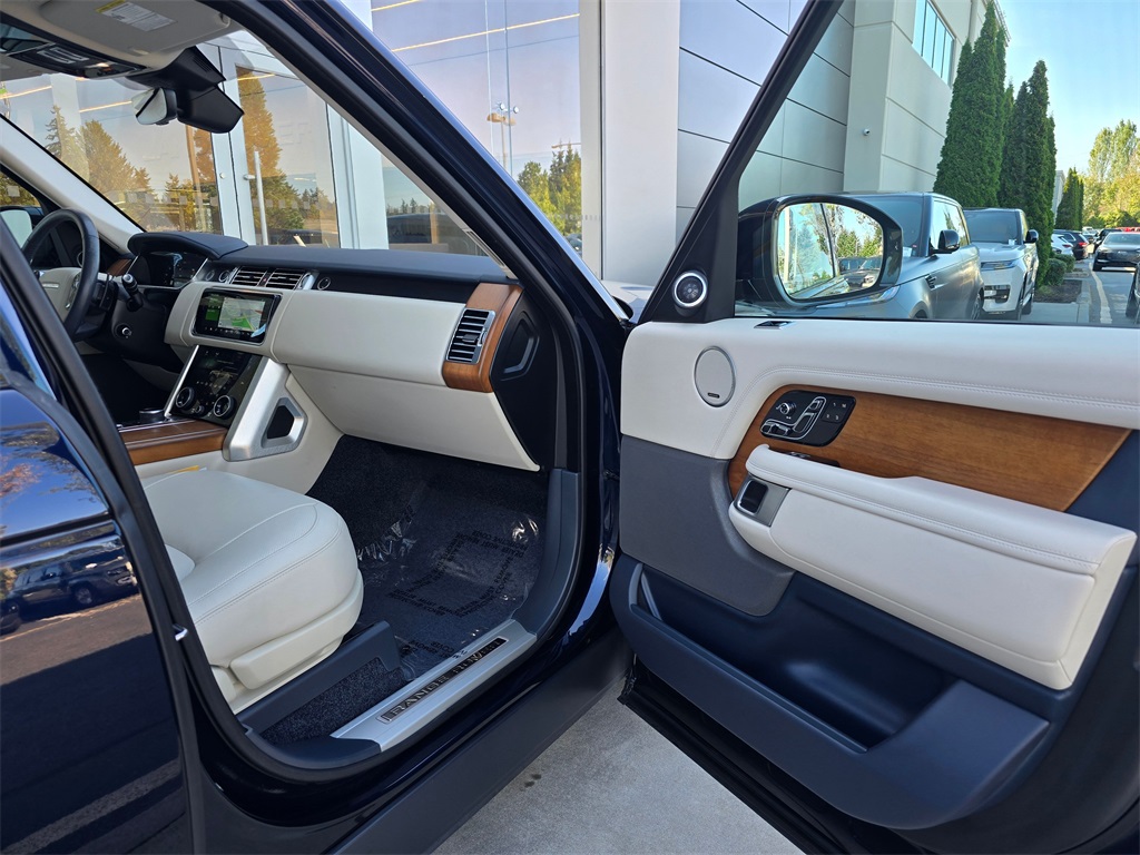 2022 Land Rover Range Rover HSE Westminster Edition photo 29