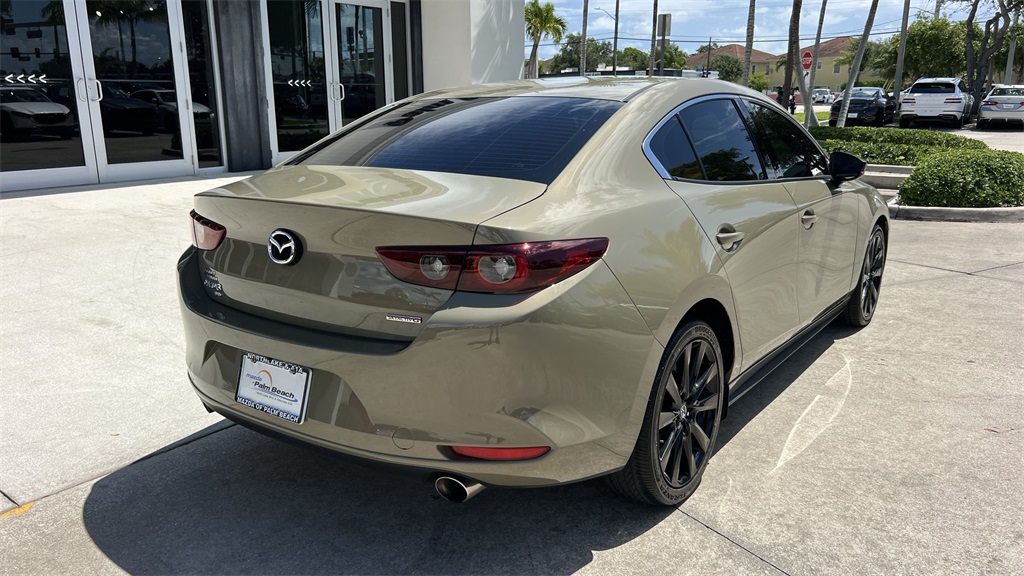 2024 Mazda Mazda3 Carbon Turbo photo 3