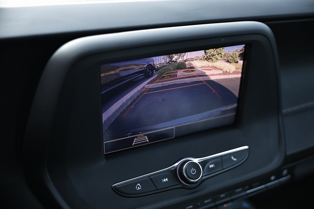 2022 Chevrolet Camaro 2LT photo 32