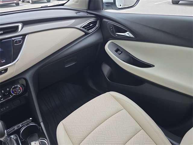 2022 Buick Encore GX Essence photo 11
