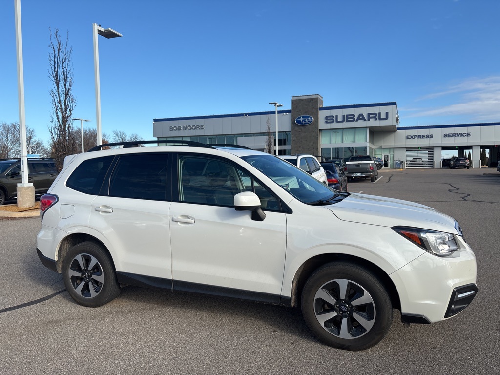 2018 Subaru Forester Premium's photo