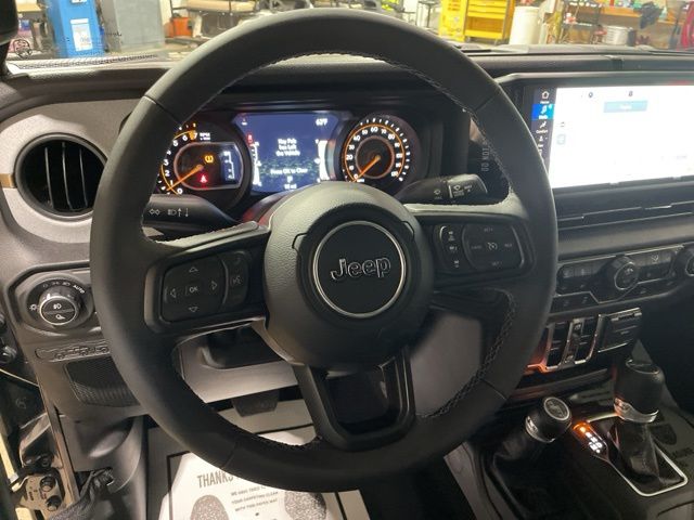 2025 Jeep Gladiator Sport S photo 17
