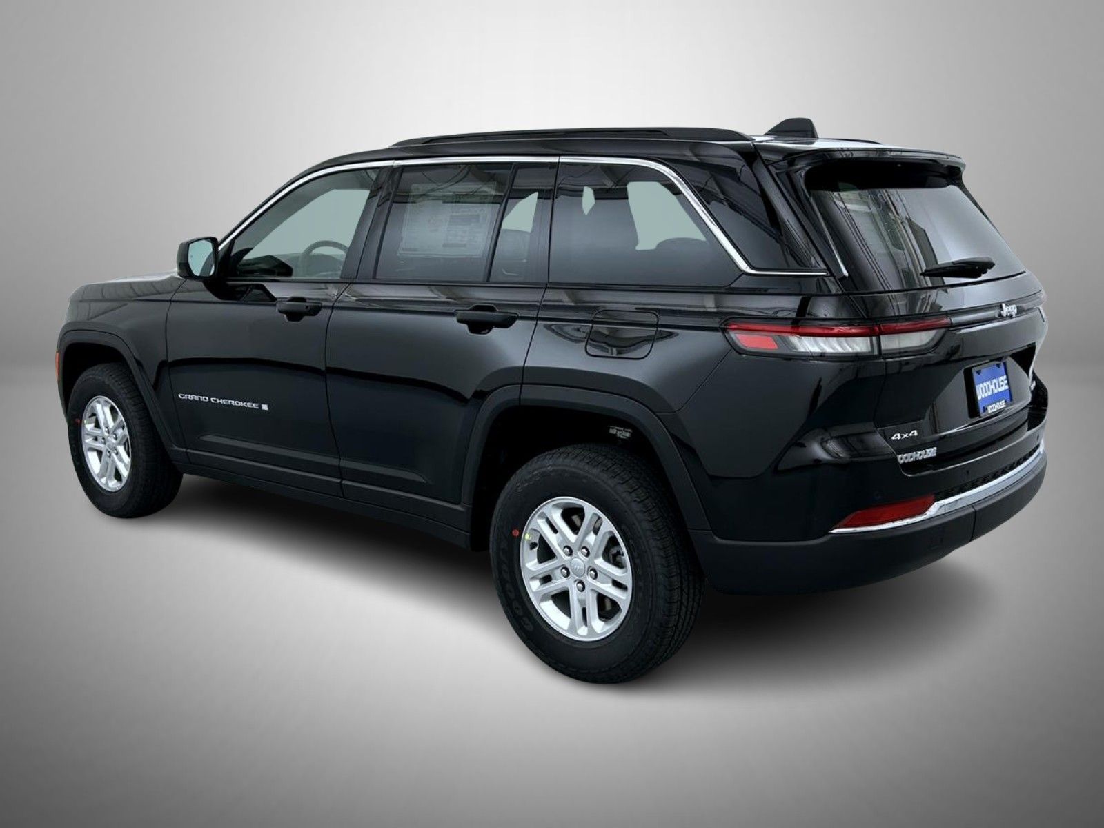 2025 Jeep Grand Cherokee Laredo Altitude photo 7