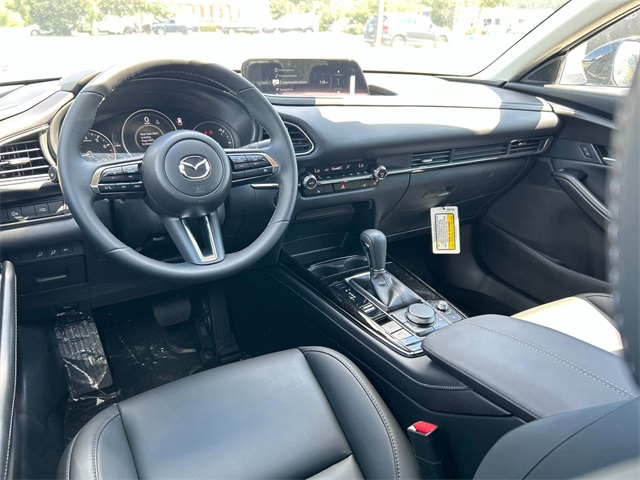 2025 Mazda CX-30 2.5 S Preferred photo 2