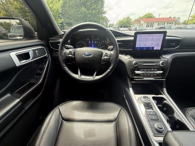 2020 Ford Explorer XLT photo 22