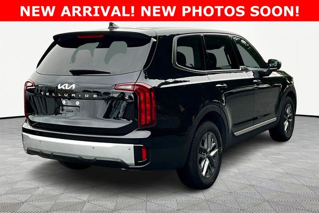 2024 Kia Telluride LX photo 5