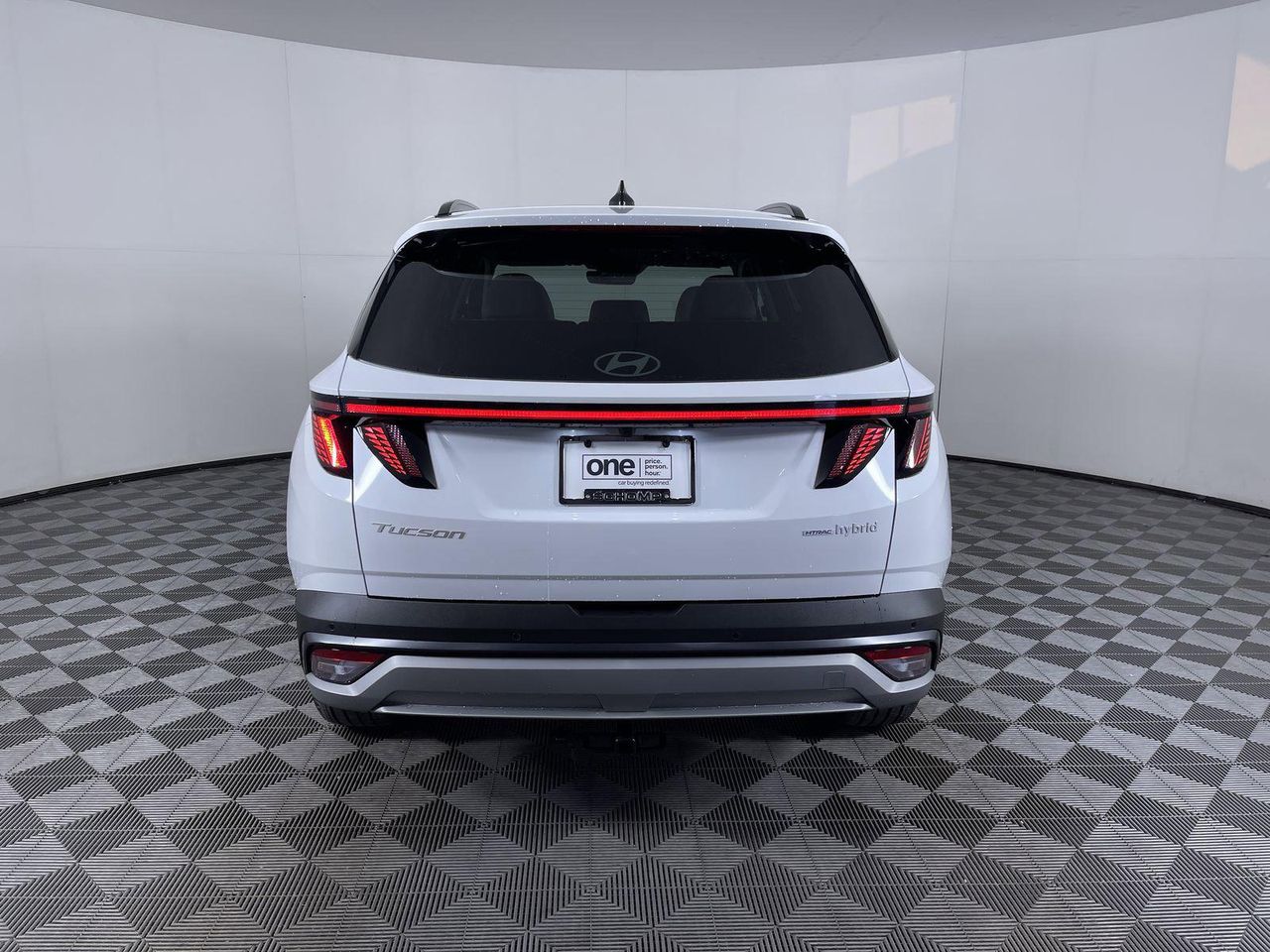 2025 Hyundai Tucson Hybrid Limited Sport photo 6