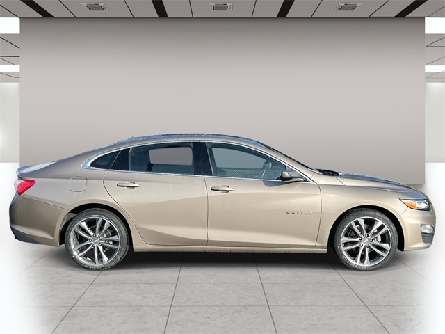 2024 Chevrolet Malibu Premier 2LT photo 2