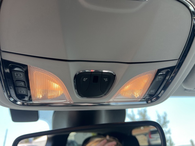2022 Jeep Cherokee Latitude Lux photo 8