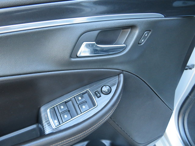 2018 Chevrolet Impala 1LT photo 19
