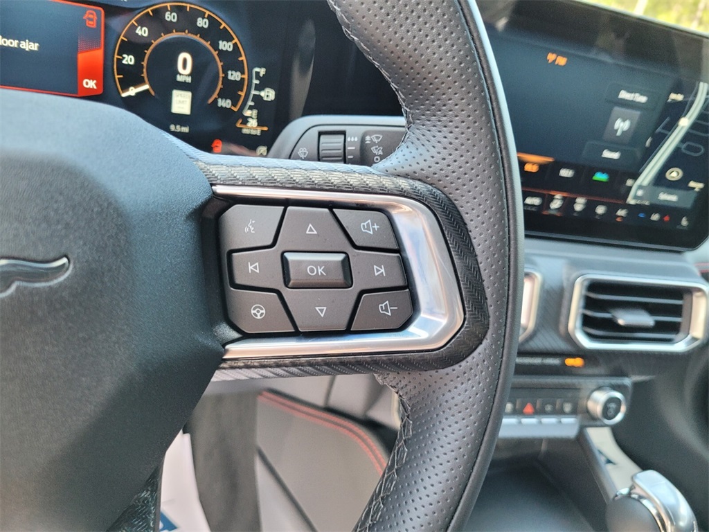 2025 Ford Mustang EcoBoost Premium photo 20