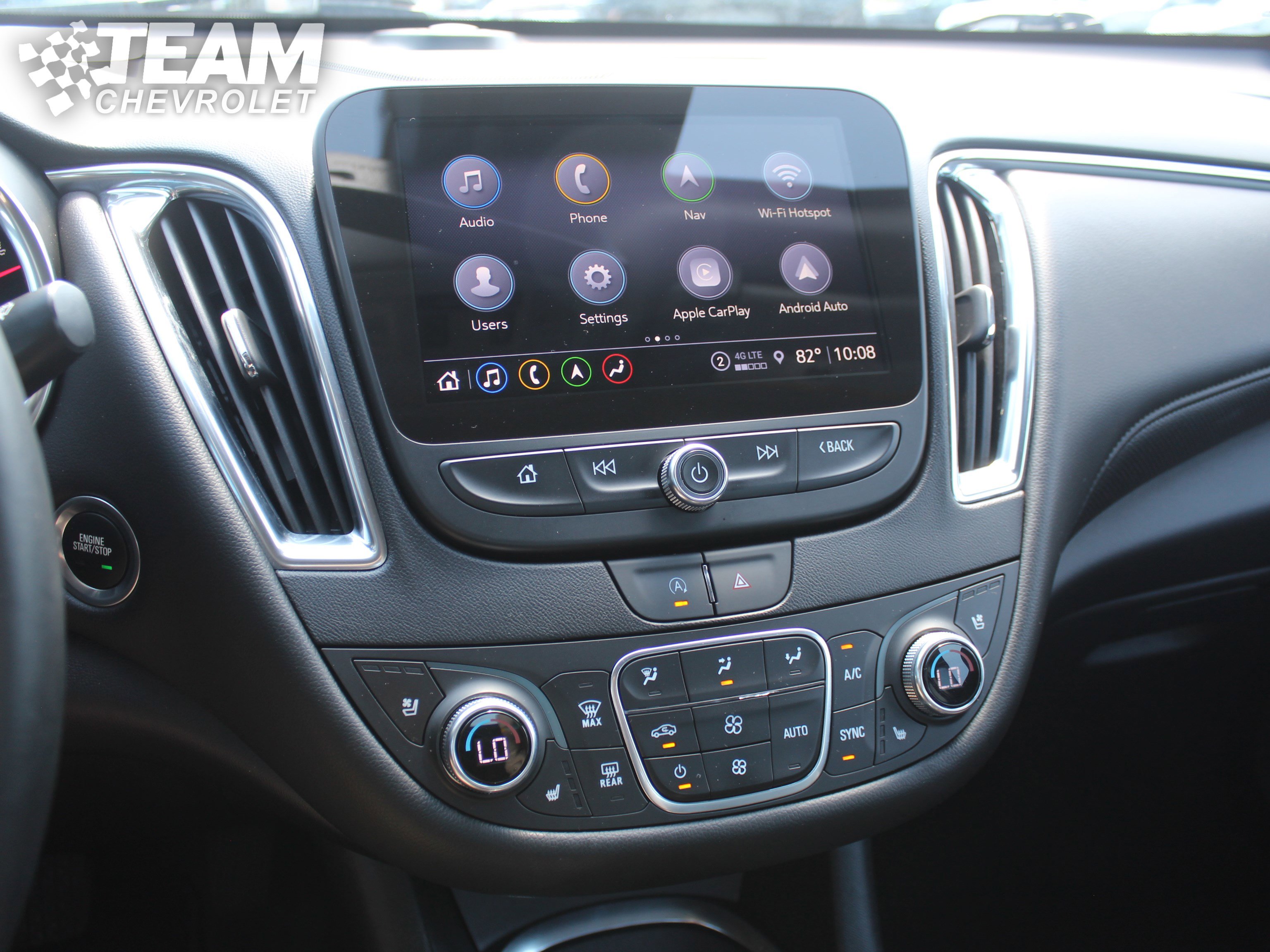 2024 Chevrolet Malibu Premier 2LT photo 17