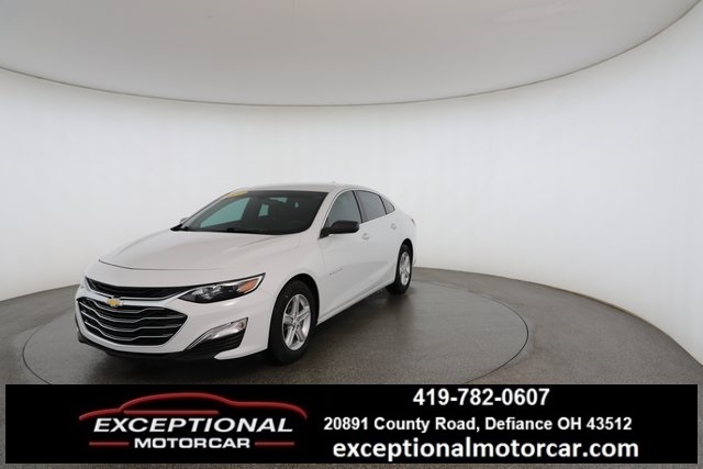 2022 Chevrolet Malibu 1LS's photo