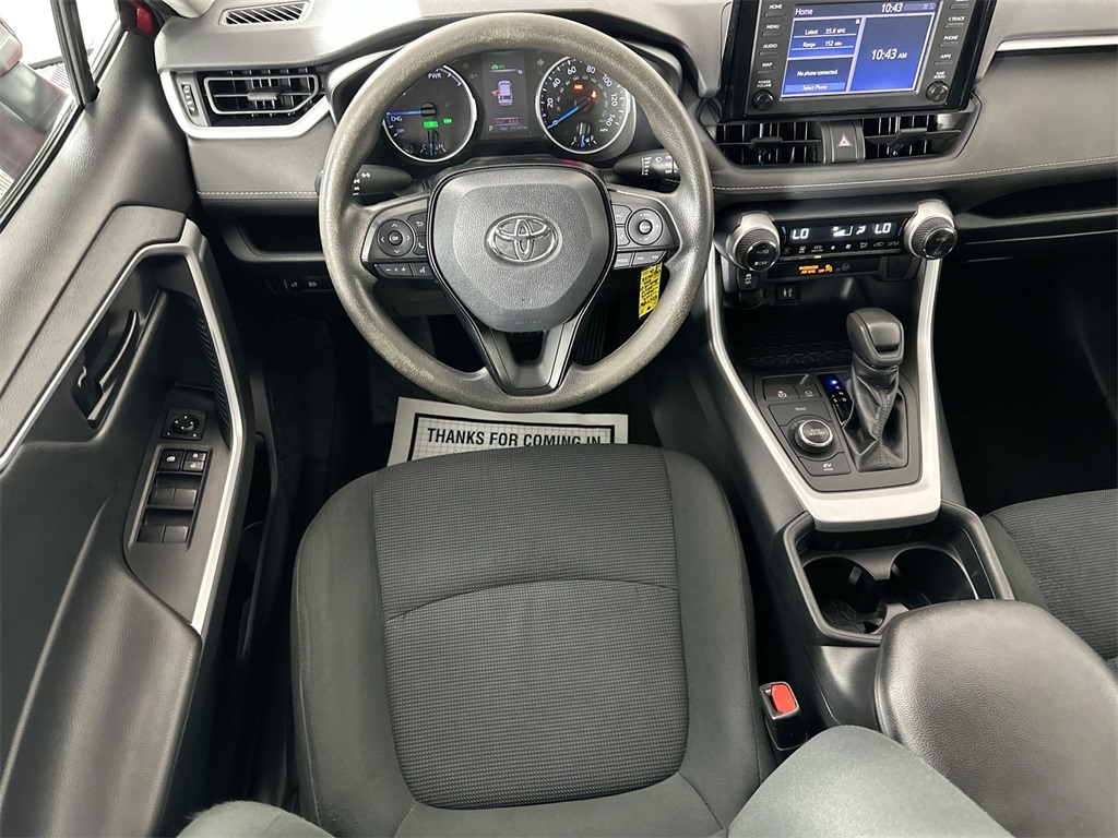 2019 Toyota RAV4 Hybrid LE photo 23