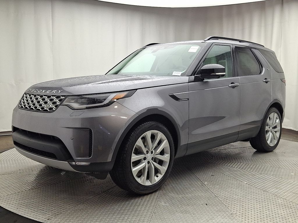 New 2026 Discovery AWD SUV's photo