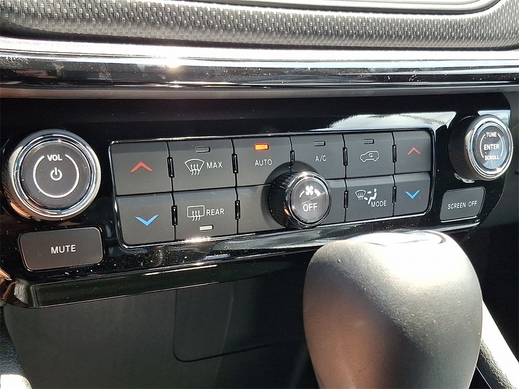 2025 Jeep Compass Limited photo 10