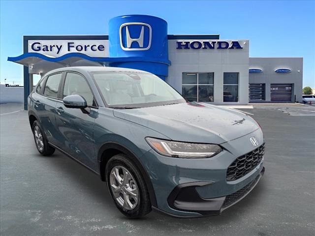 2025 Honda HR-V LX's photo