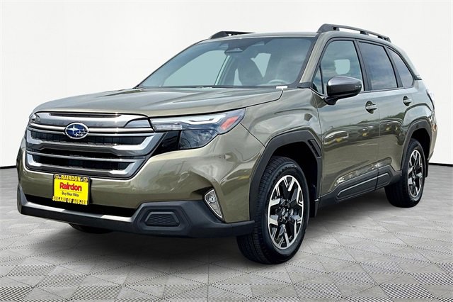 2025 Subaru Forester Premium photo 2