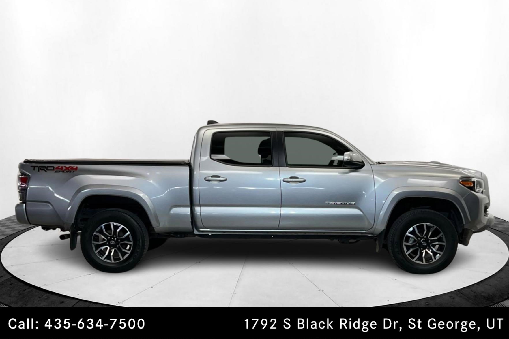 2022 Toyota Tacoma TRD Sport Double Cab photo 6