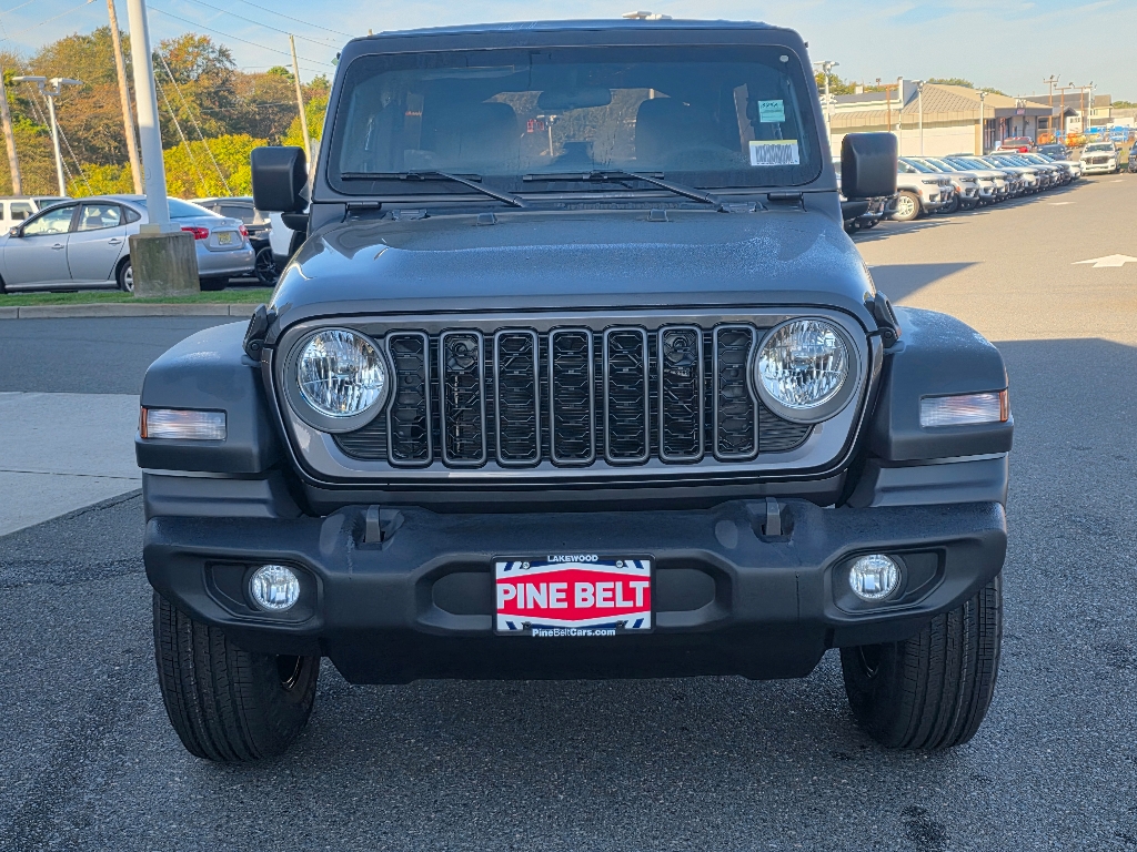2026 Jeep Wrangler Sport photo 5