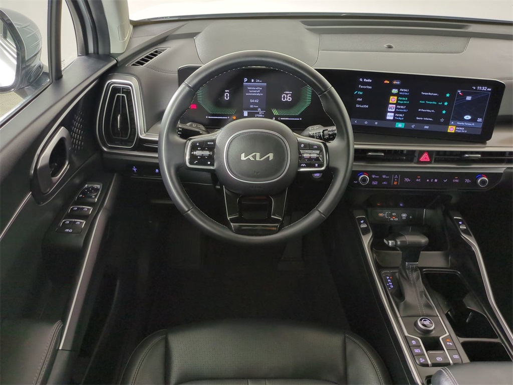 2025 Kia Sorento S photo 12