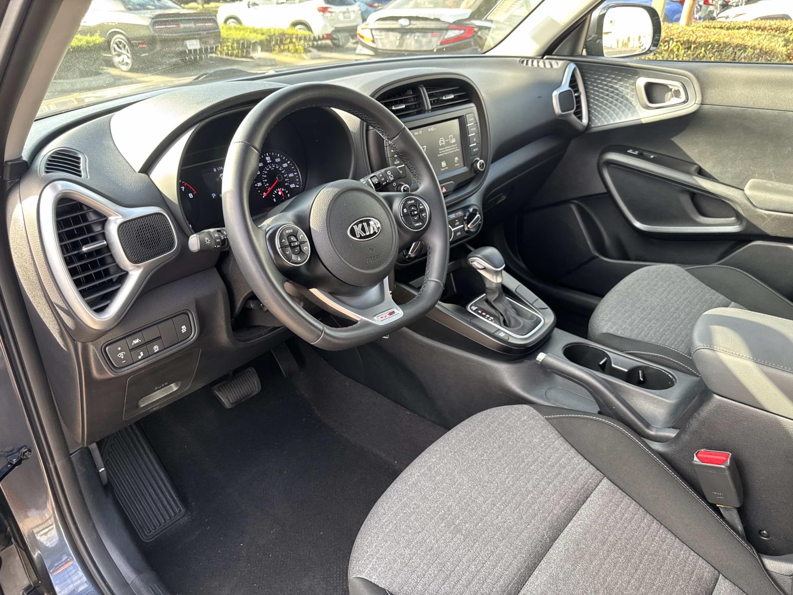 2021 Kia Soul 2.5i Sport photo 18