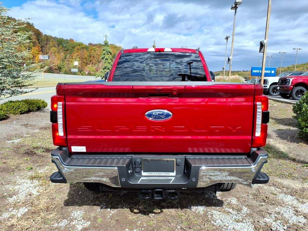 2026 Ford F-250 Lariat photo 4