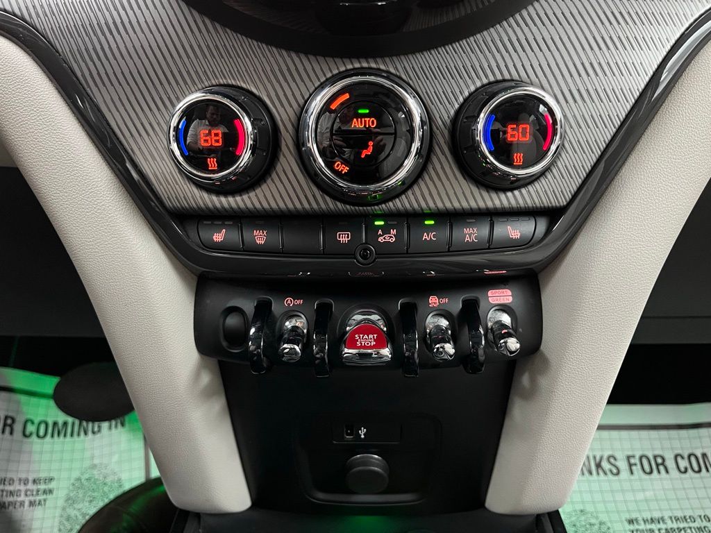 2021 Mini Cooper Signature photo 27