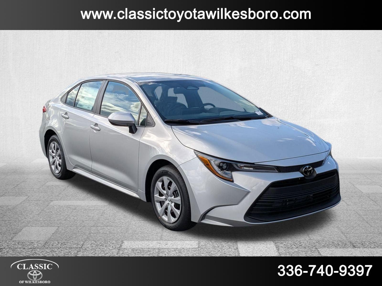 2026 Toyota Corolla LE photo 3