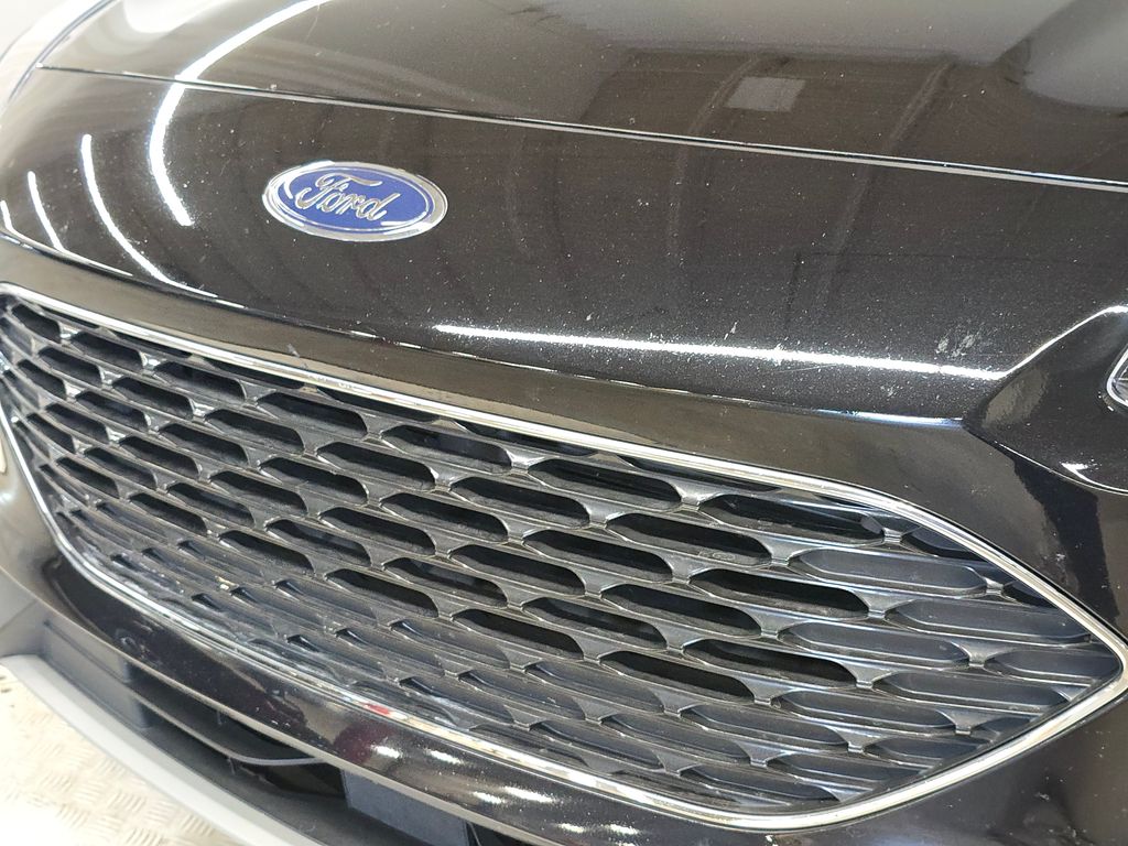 2022 Ford Escape Plug-In Hybrid SE photo 10