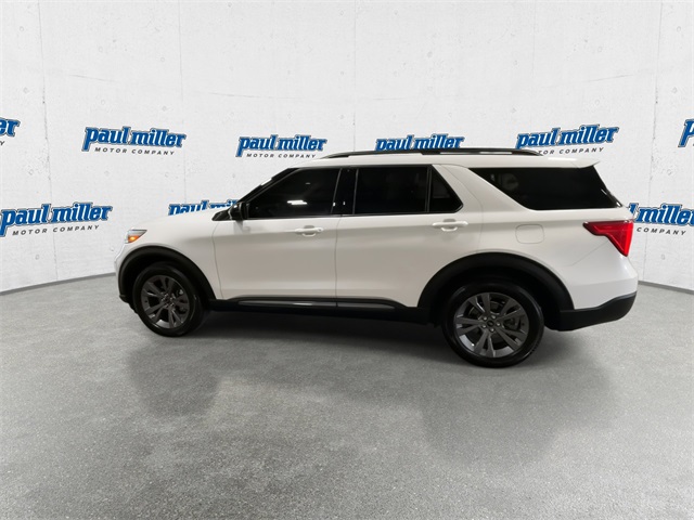 2023 Ford Explorer XLT photo 7