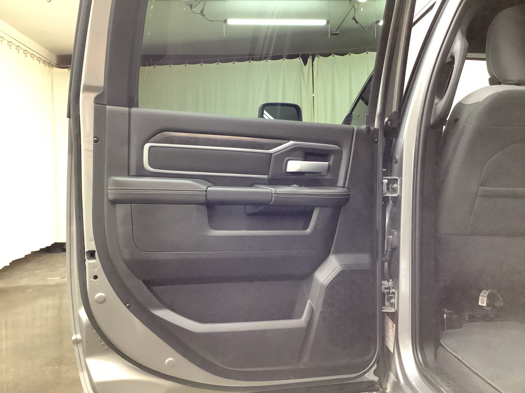 2024 Ram 3500 Big Horn photo 11