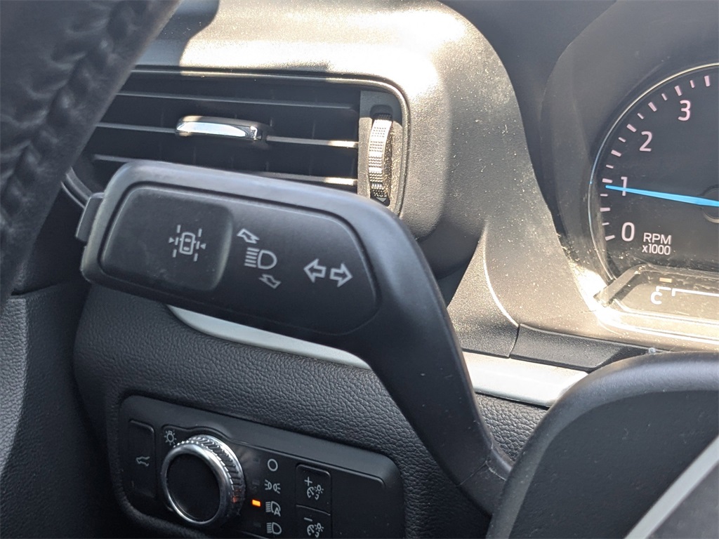 2021 Ford Explorer XLT photo 26