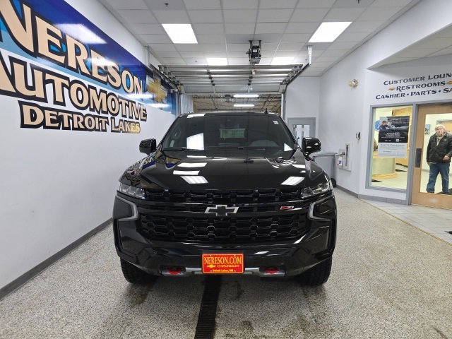 Used 2023 Chevrolet Suburban Z71 with VIN 1GNSKDKD6PR409871 for sale in Detroit Lakes, Minnesota