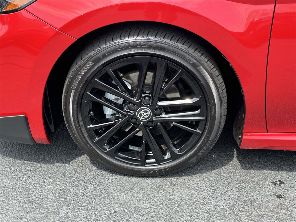 2025 Toyota Camry SE photo 26