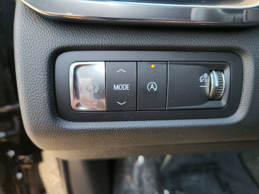 2025 Gmc Acadia Elevation photo 17