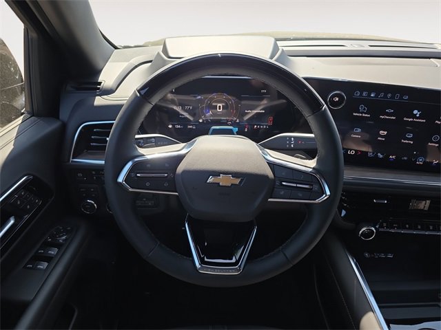 2025 Chevrolet Suburban High Country photo 12
