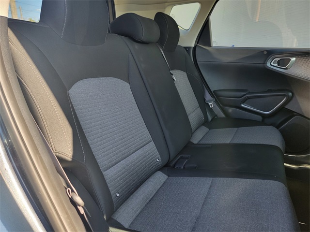 2020 Kia Soul S photo 17
